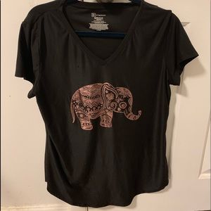 T-shirt soft new without tags not worn